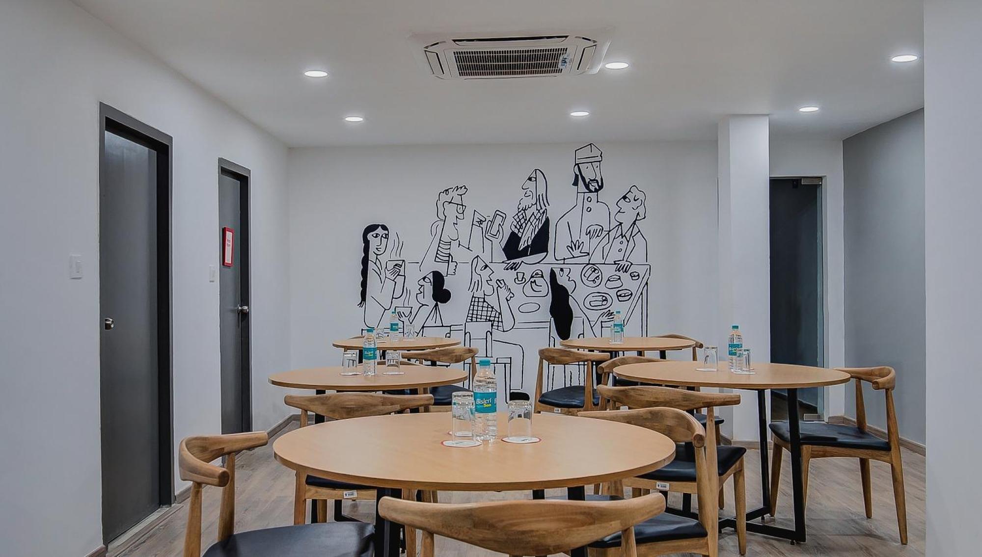 Super Townhouse T Nagar Hotel *