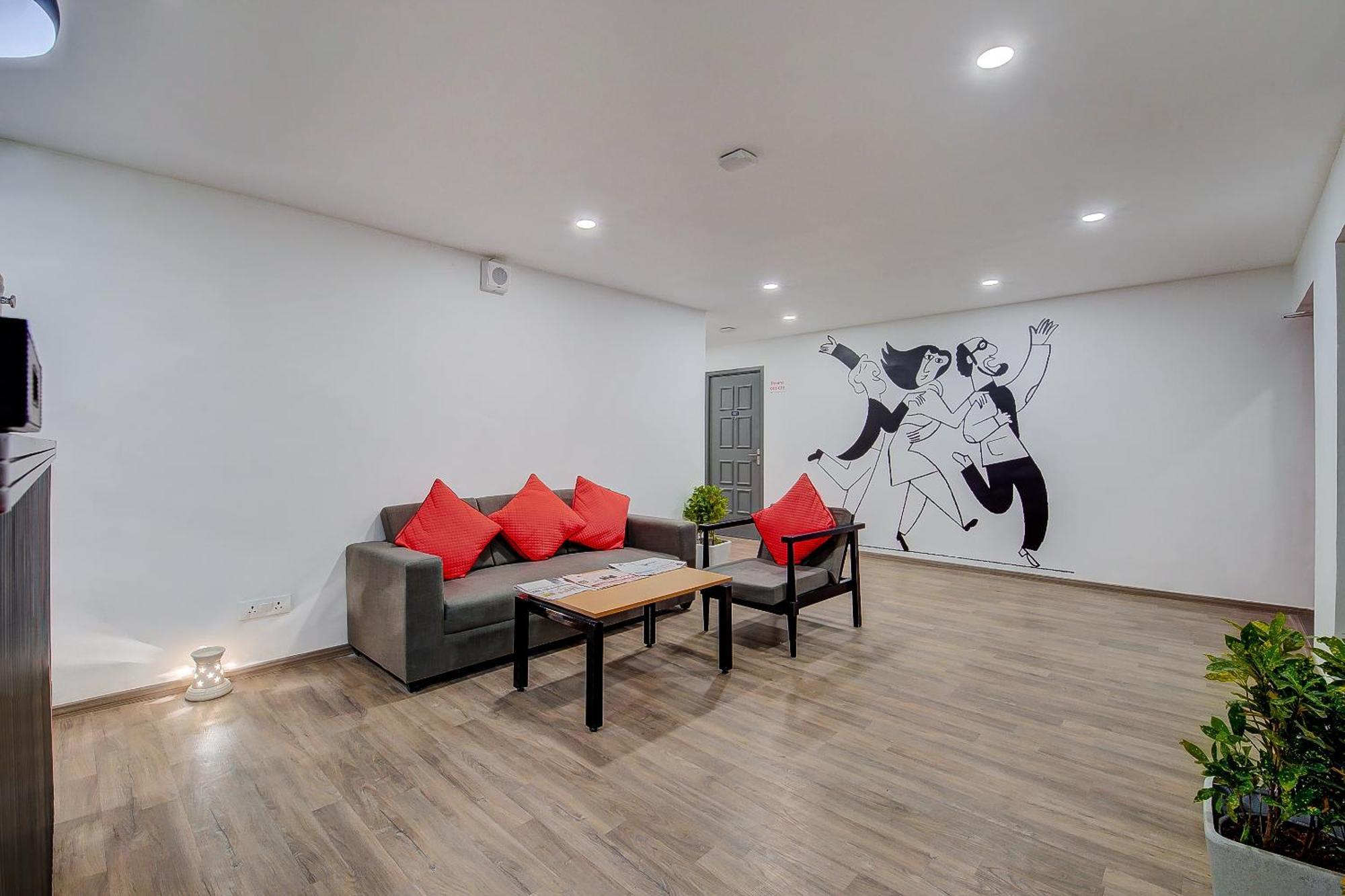 Super Townhouse T Nagar Hotel