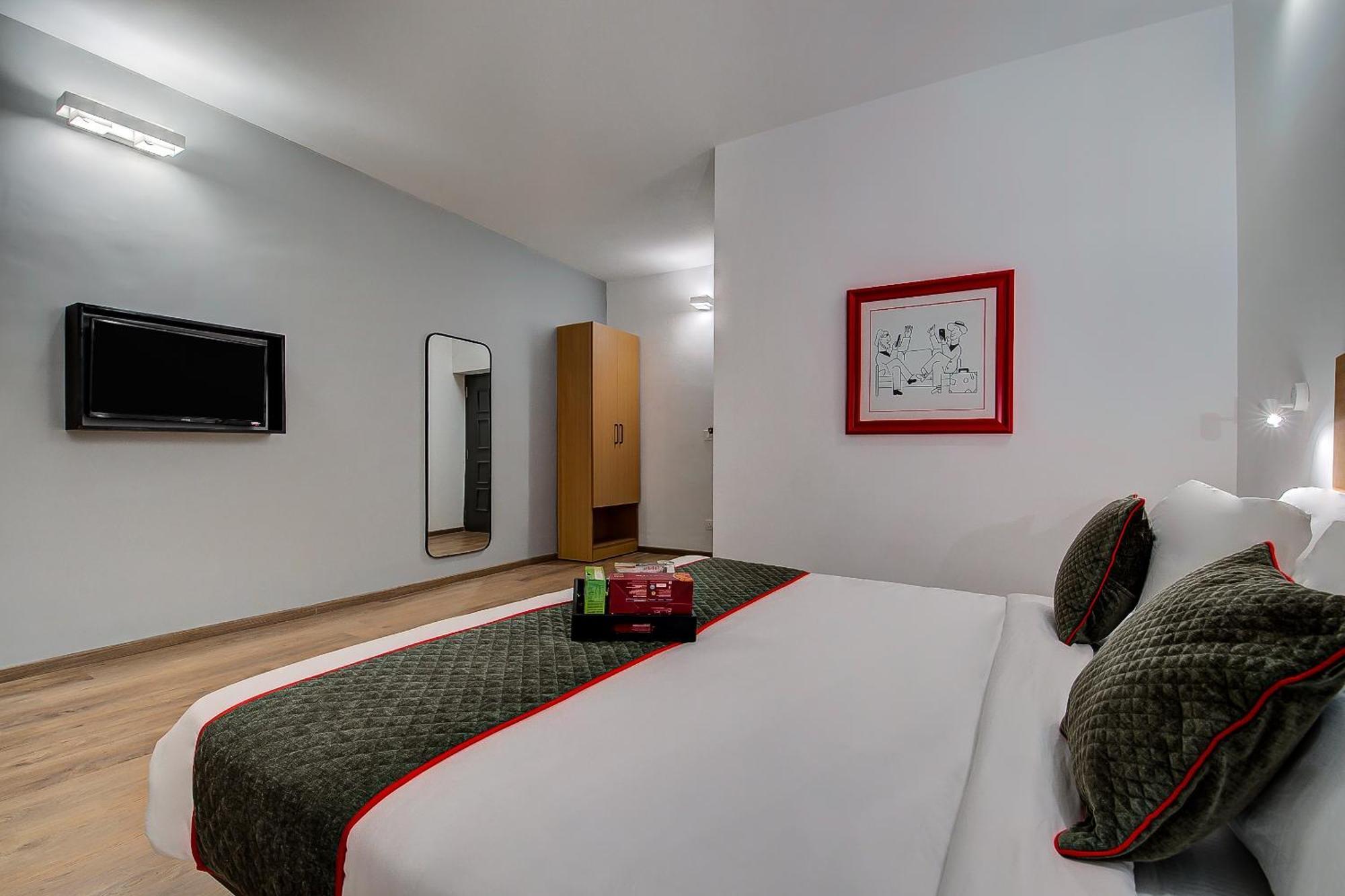 Super Townhouse T Nagar Hotel *